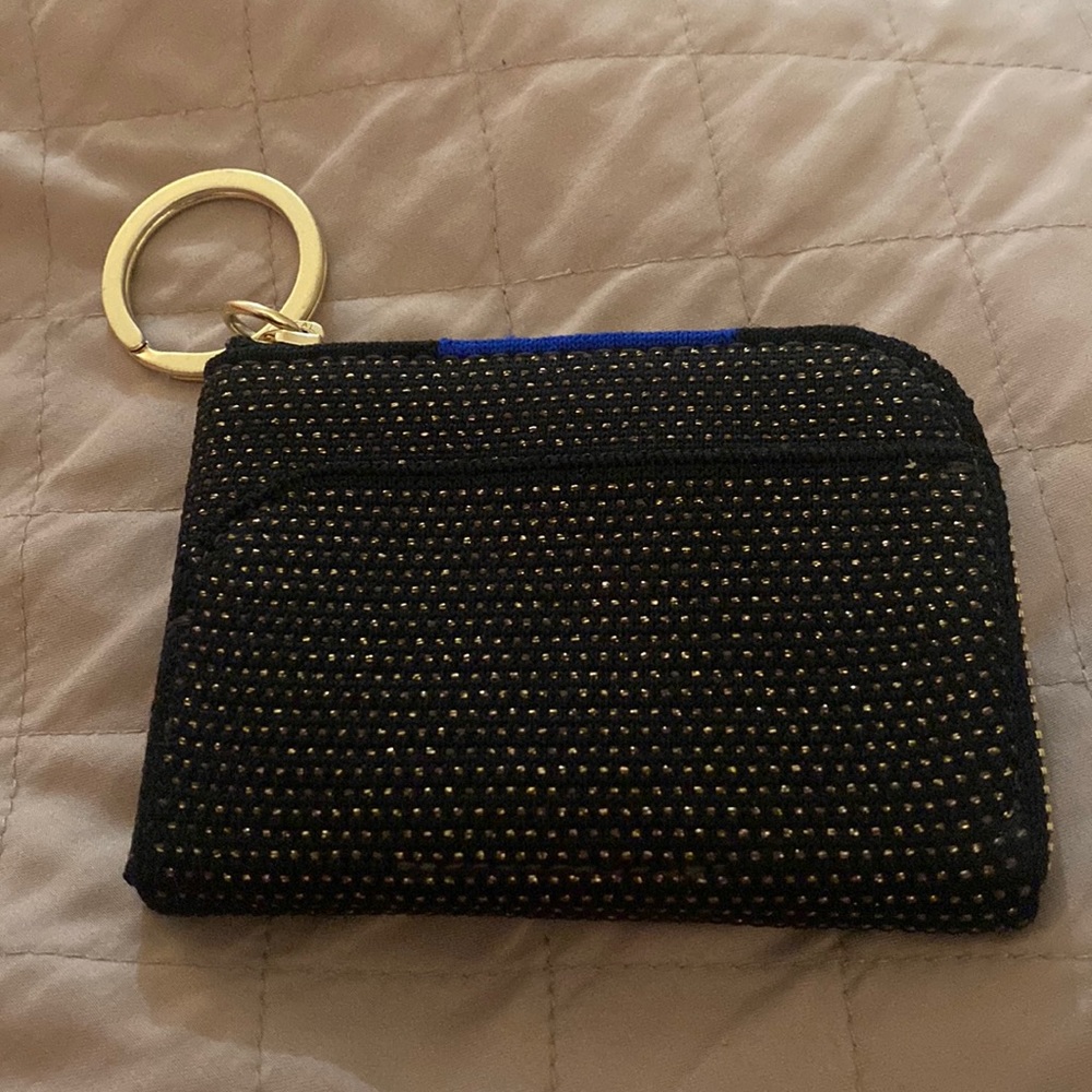 Rothy’s wallet